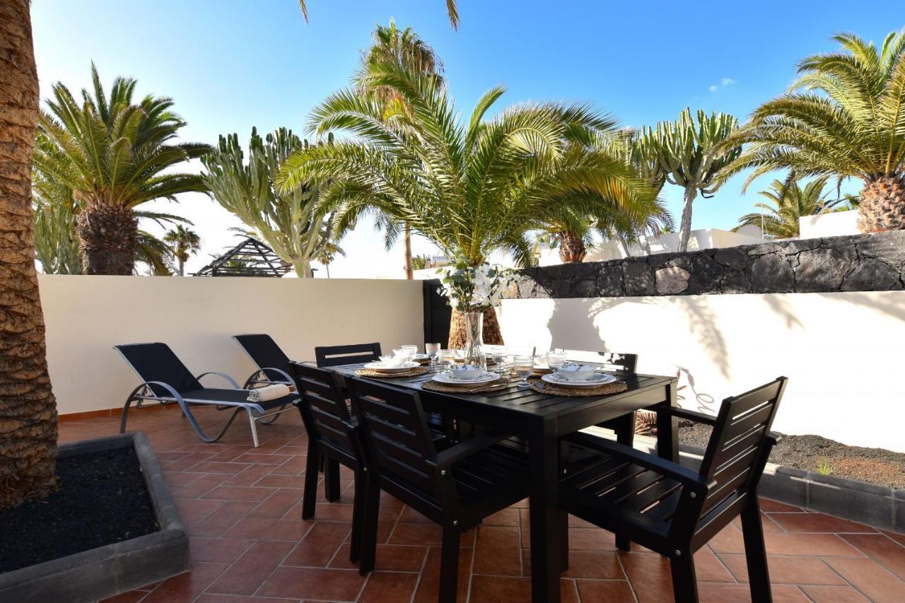 Sunny Bungalow In Front Of The Sea 3 Bedrooms Costa Teguise Luaran gambar