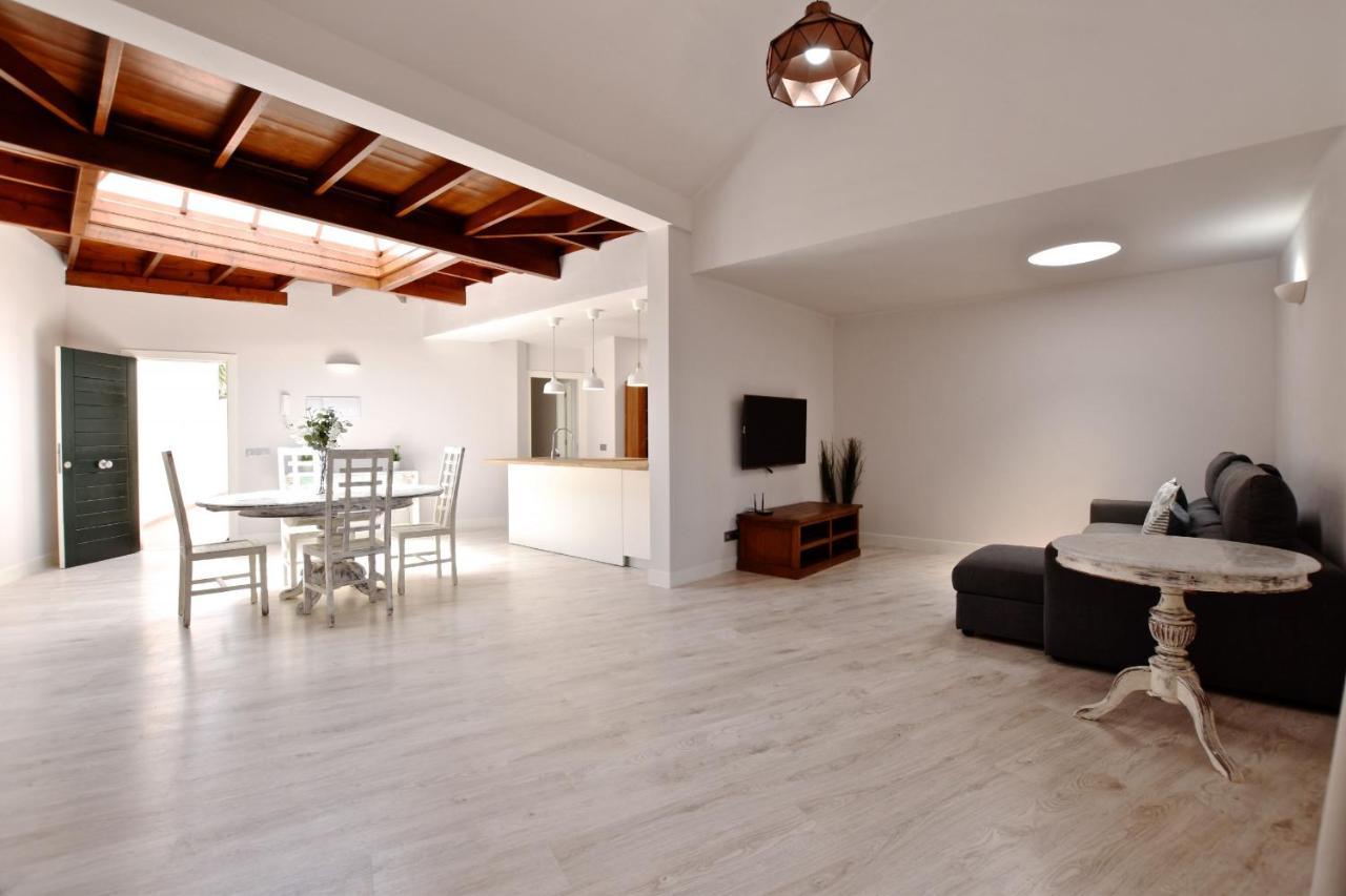 Sunny Bungalow In Front Of The Sea 3 Bedrooms Costa Teguise Luaran gambar